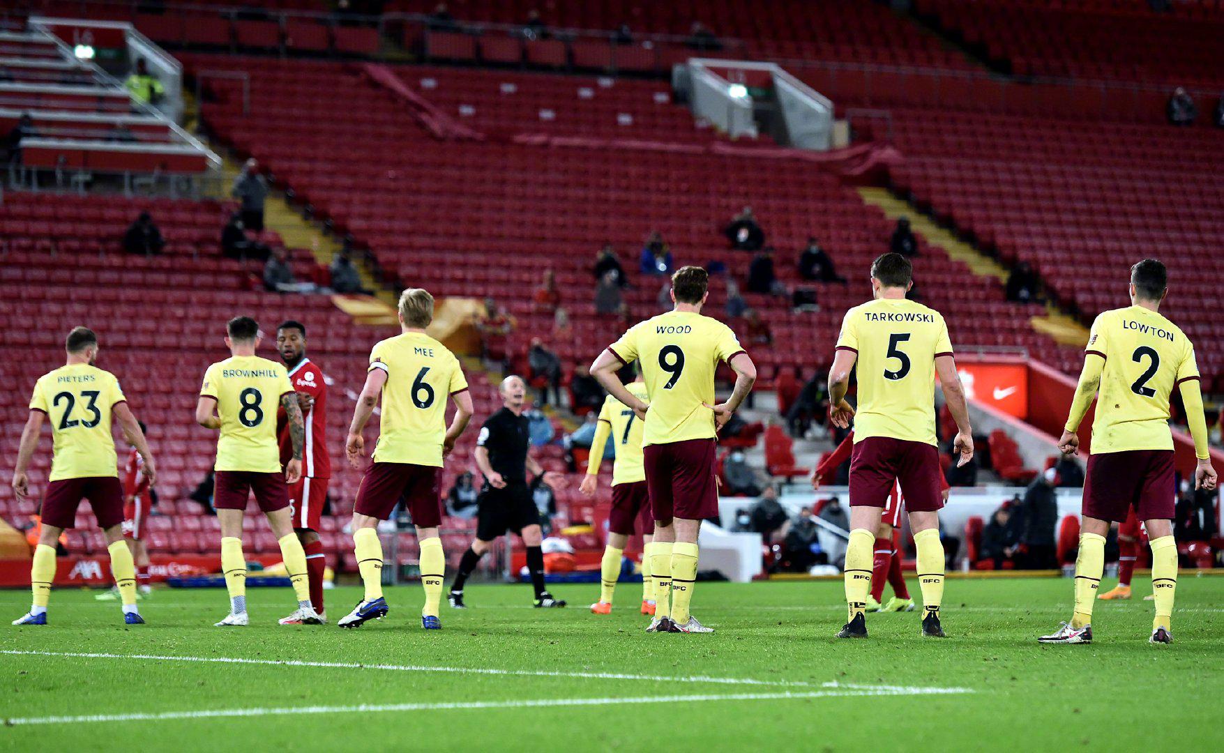 支持他们的 支持他们的